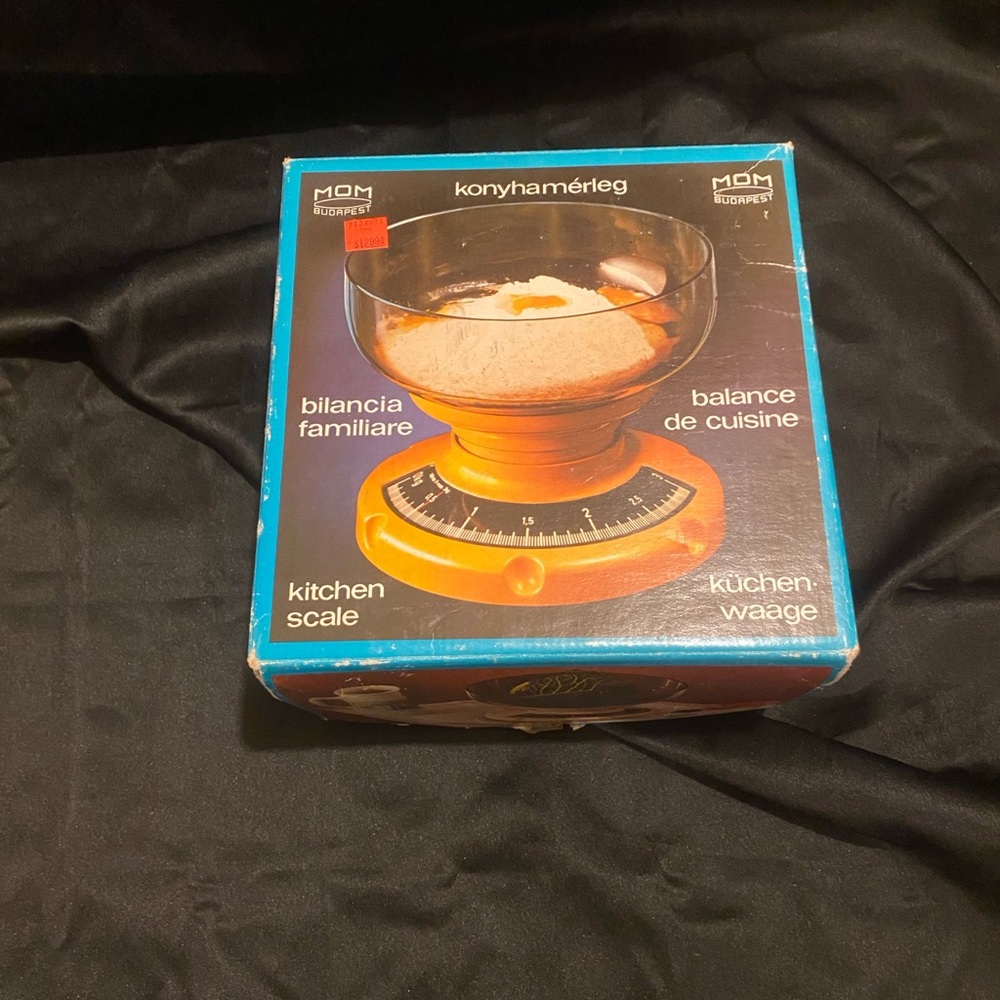 Vintage Kitchen Scale - Orange